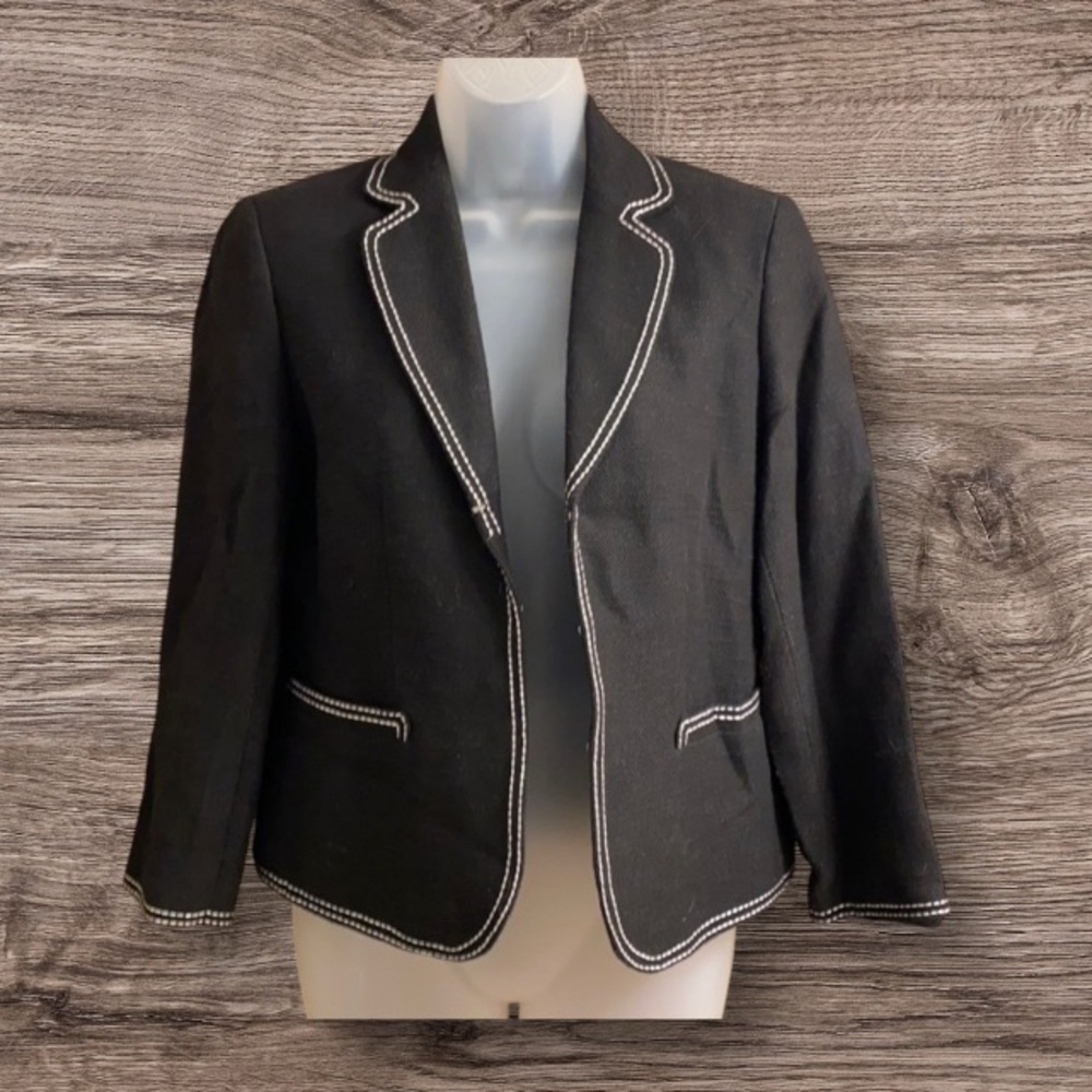VTG Ann Taylor Black Fitted Blazer Embroidered White Trim 6